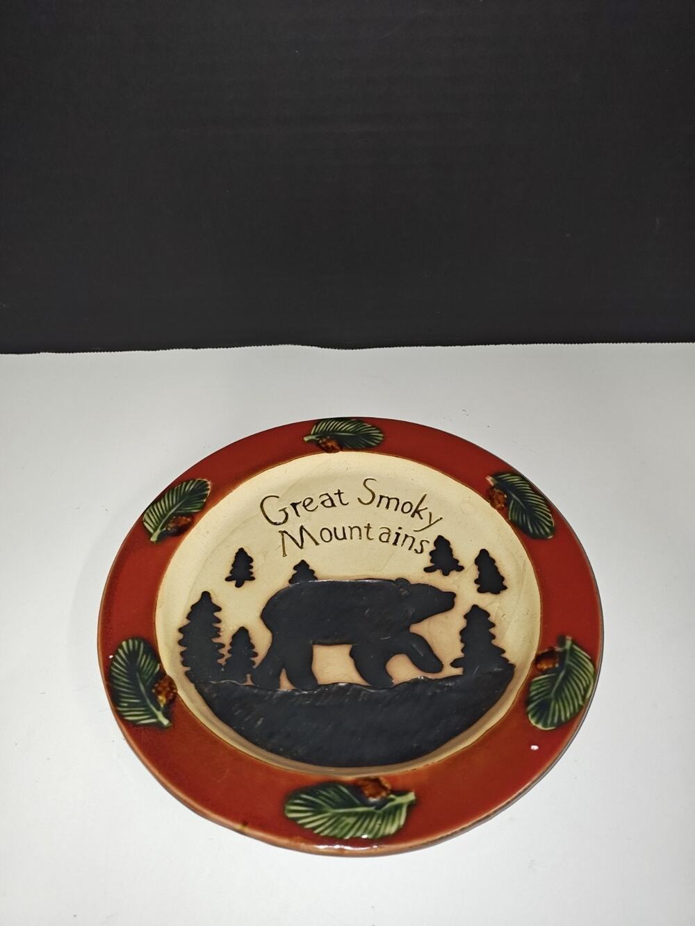 MayRich Company Vintage Great Smoky Mountains Souvenir Plate Black Bear & Trees